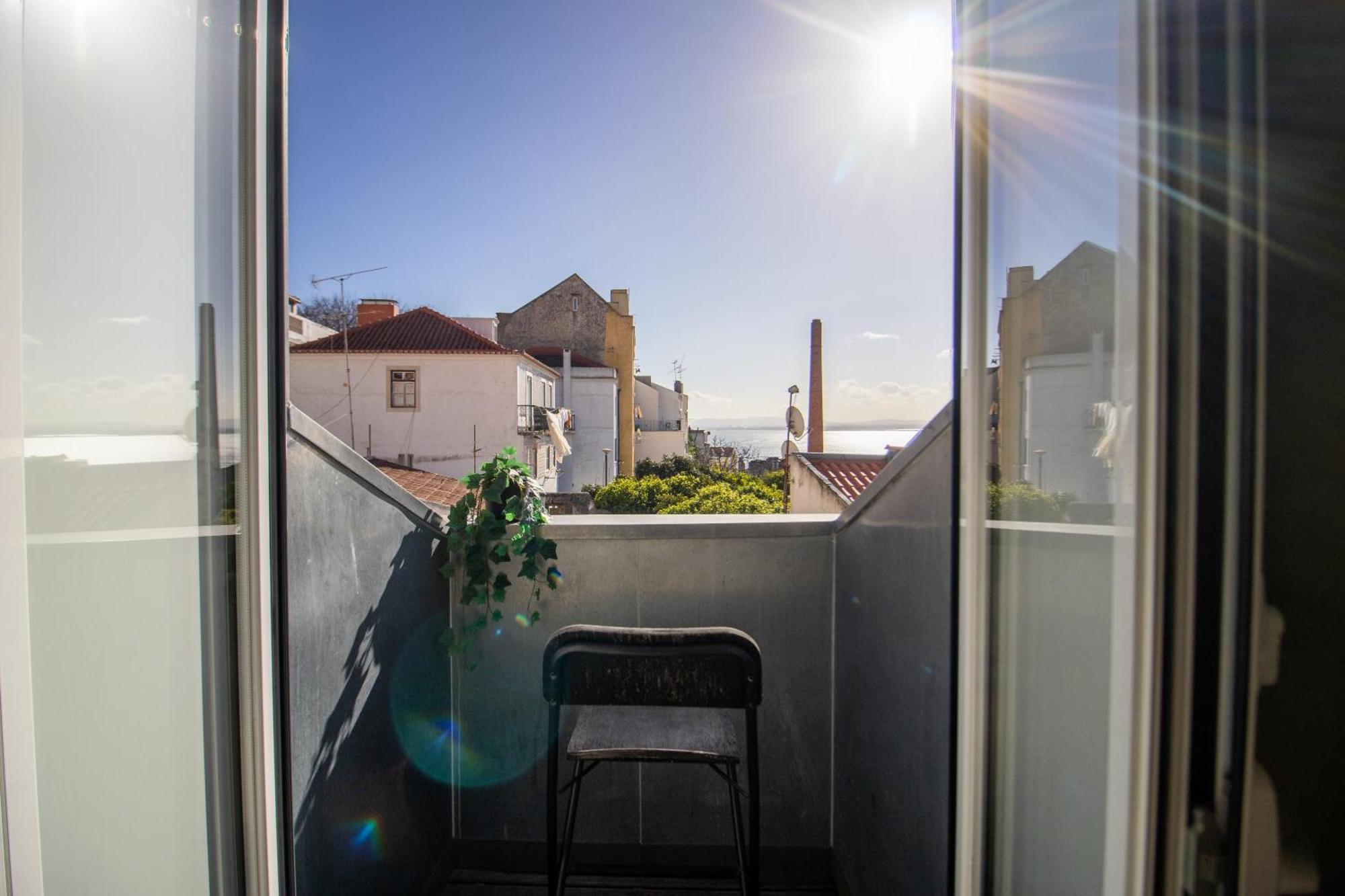 Loios And * Lissabon